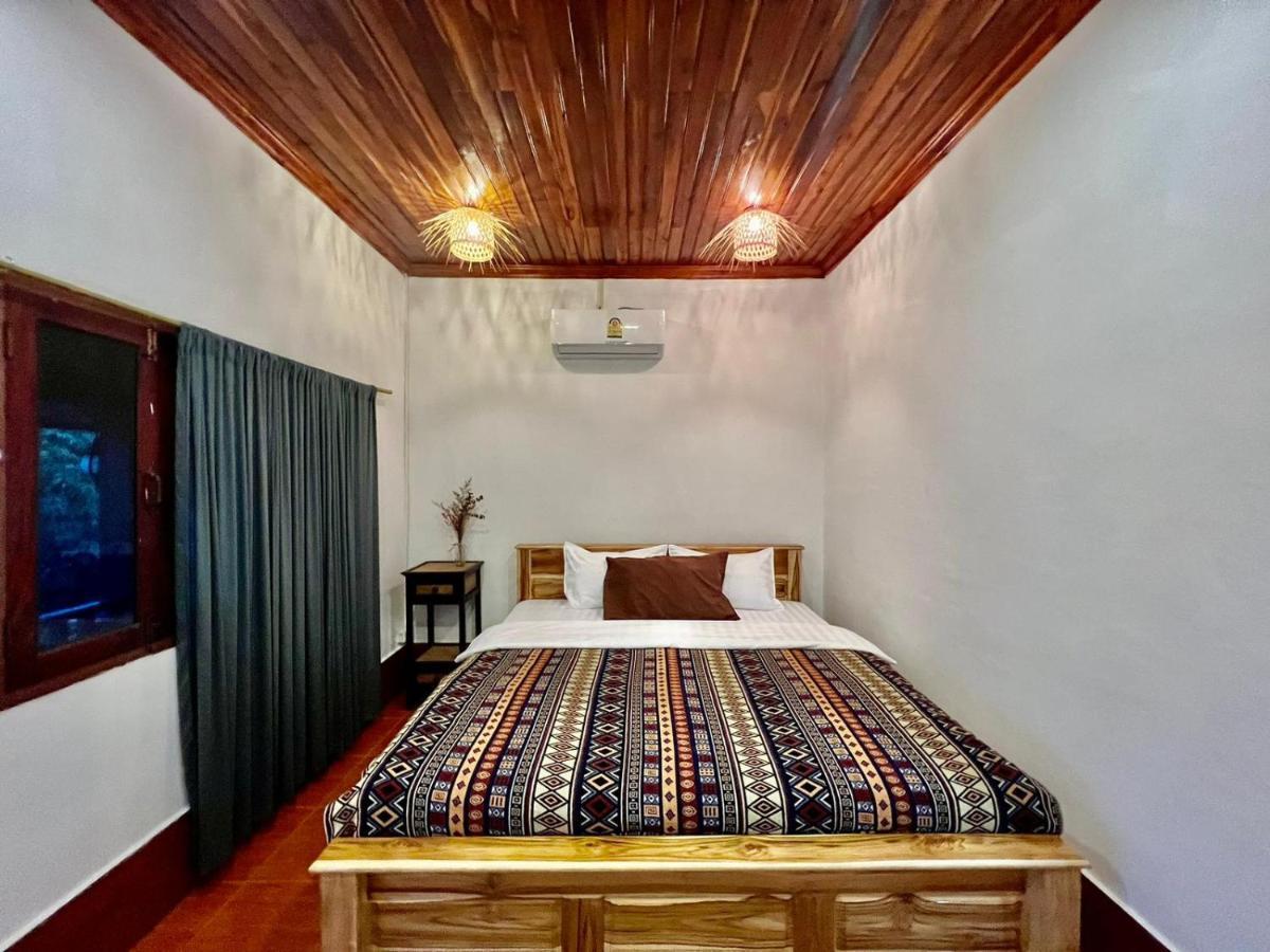 La Casa Hostel Luang Prabang Exterior foto