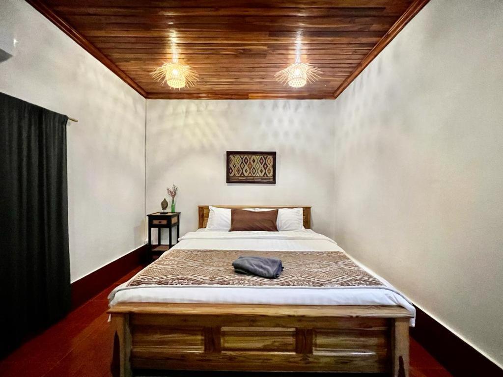 La Casa Hostel Luang Prabang Exterior foto